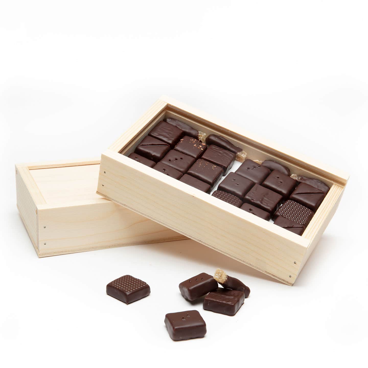 Assortiment Chocolat Noir et Lait Noël 250g - 40 pièces