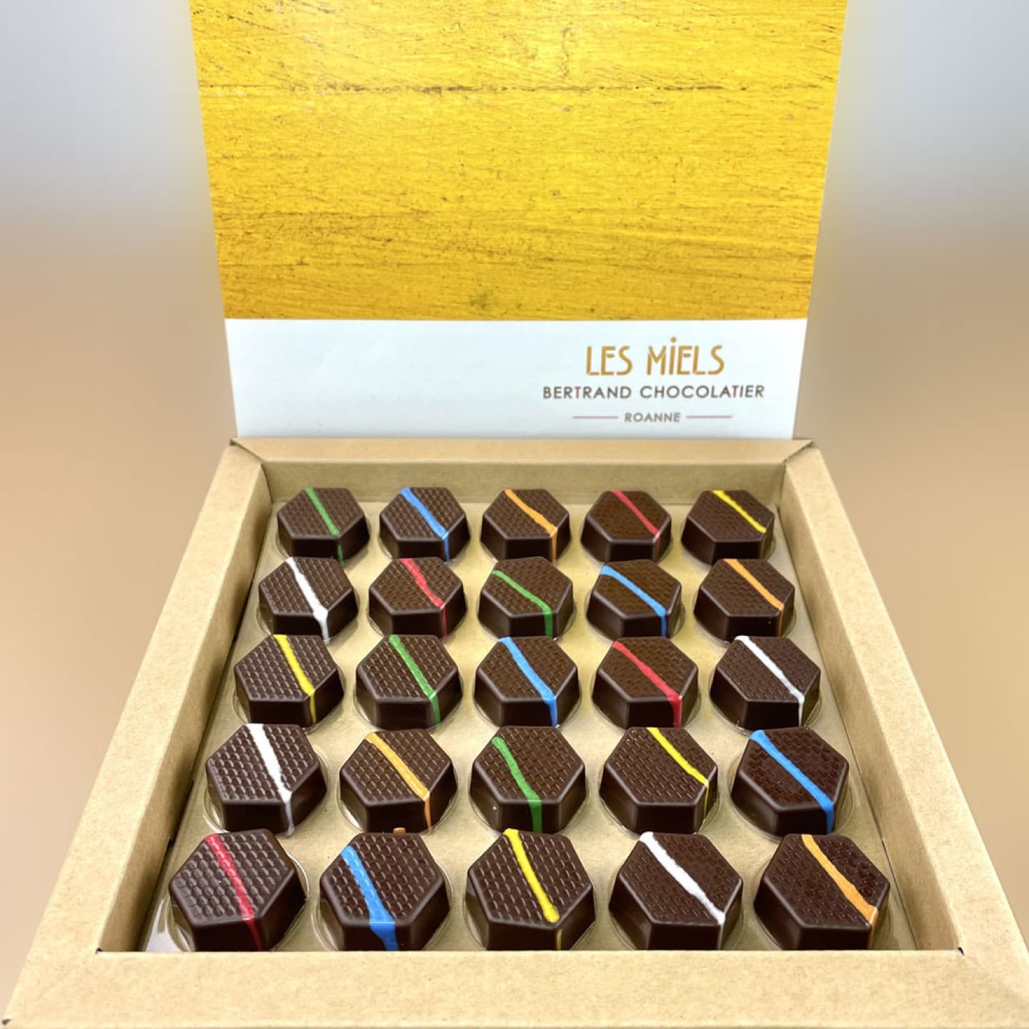 Assortiment Ganache Chocolat Noir & Miel 225g - 25 pièces