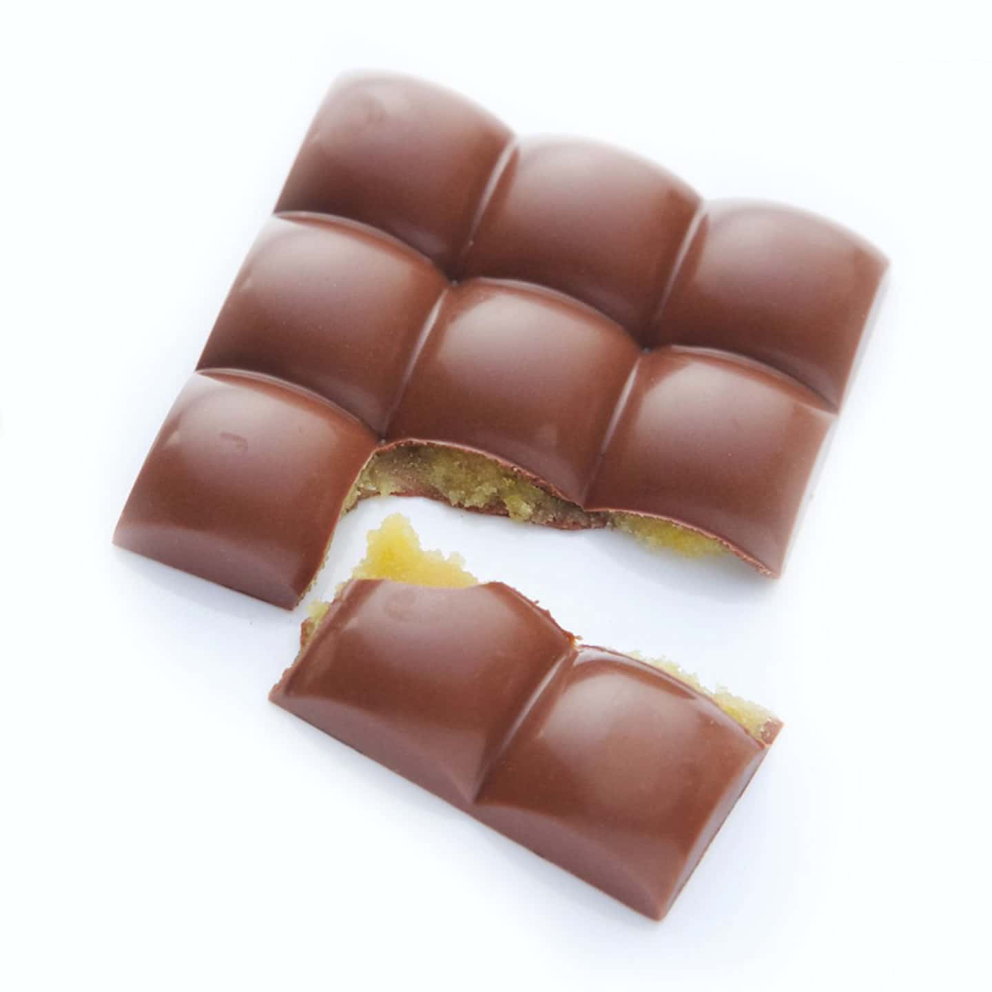 Tablette Chocolat Lait Pâte d'Amande Orange Passion 42% 70g