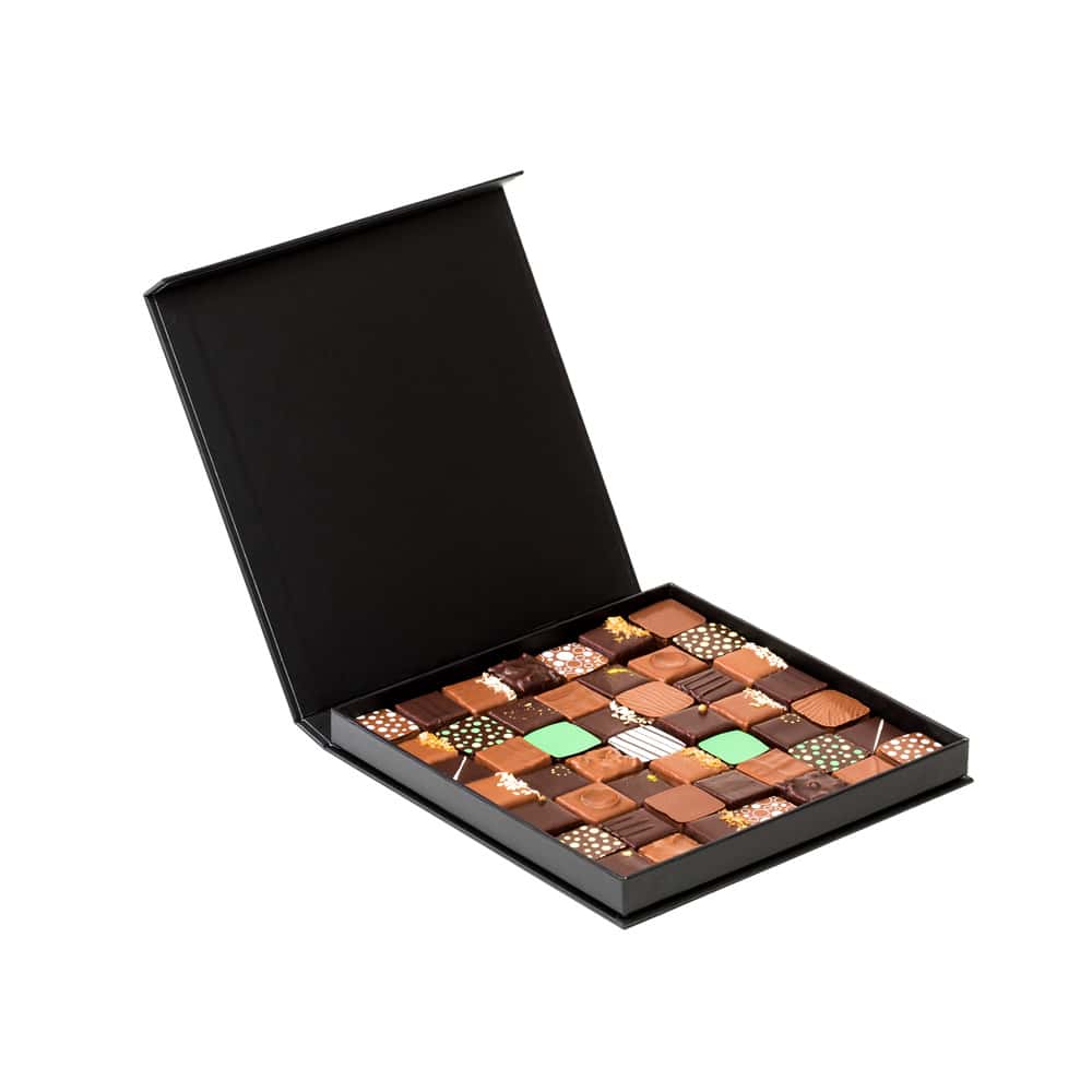 Assortiment Chocolats Noir et Lait 245g - 49 pièces
