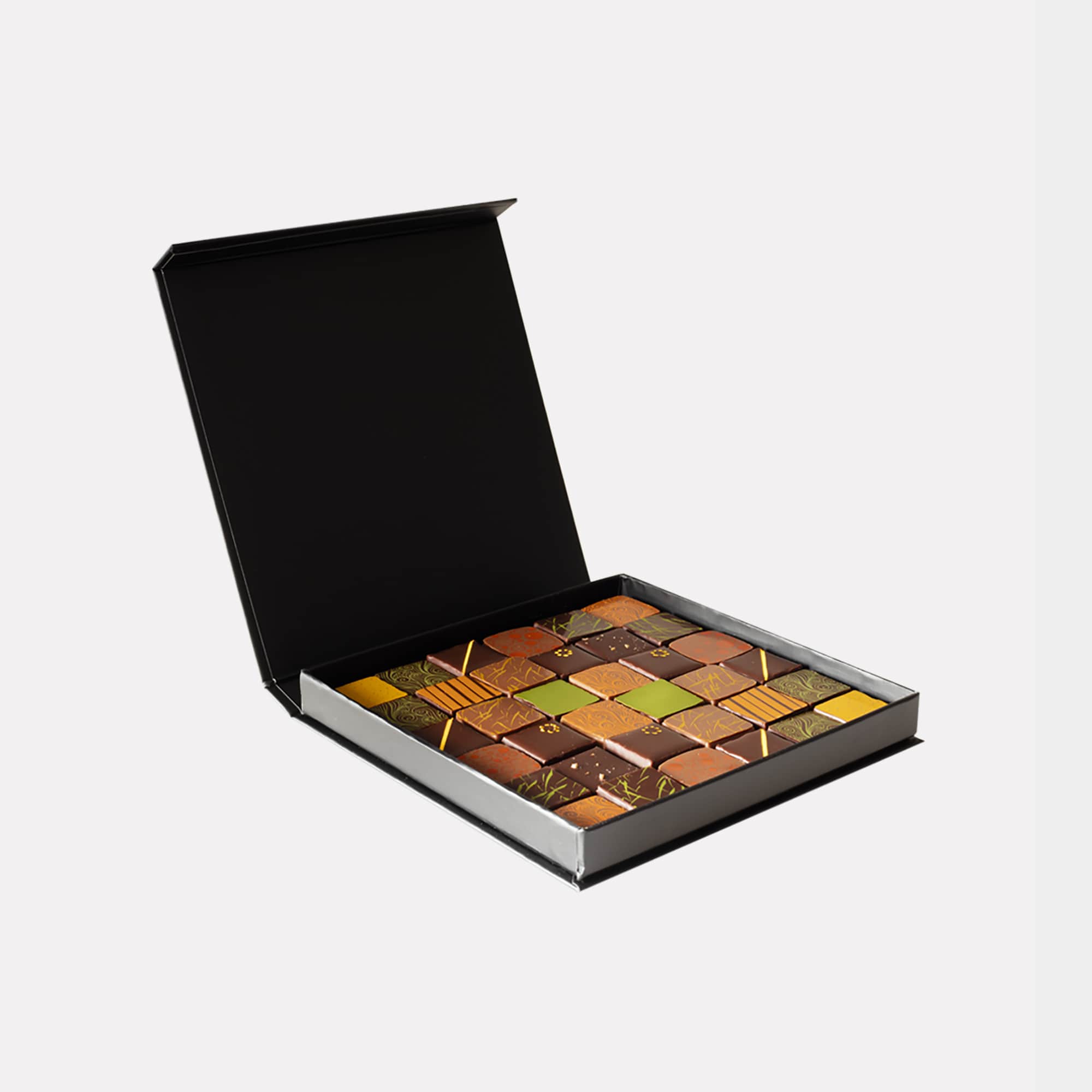 Assortiment Chocolats Ganaches Noir et Lait 200g - 36 pièces