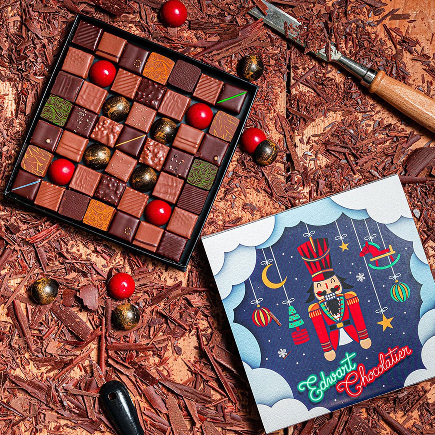 Assortiment Chocolats Noir et Lait Noël 270g - 49 pièces