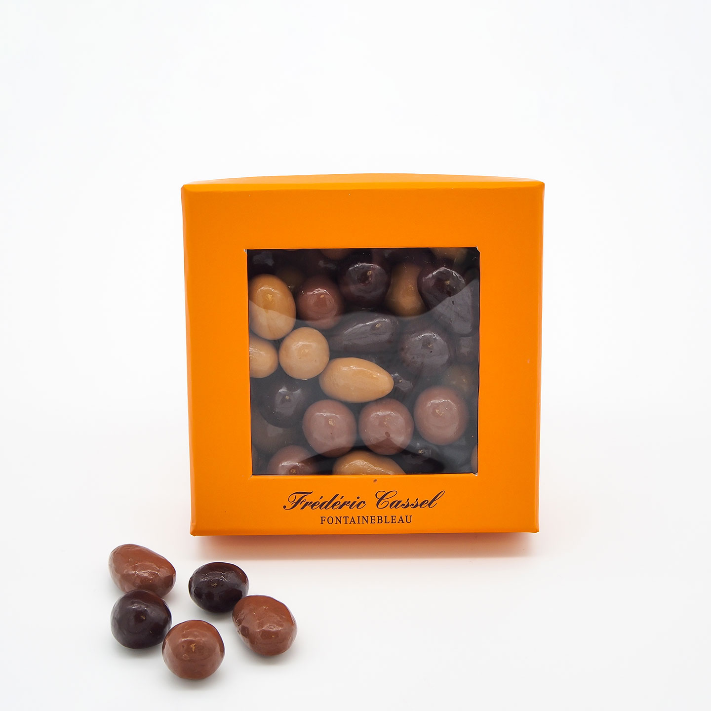 Amandes et Noisettes enrobées Chocolat Noir et Lait 200g