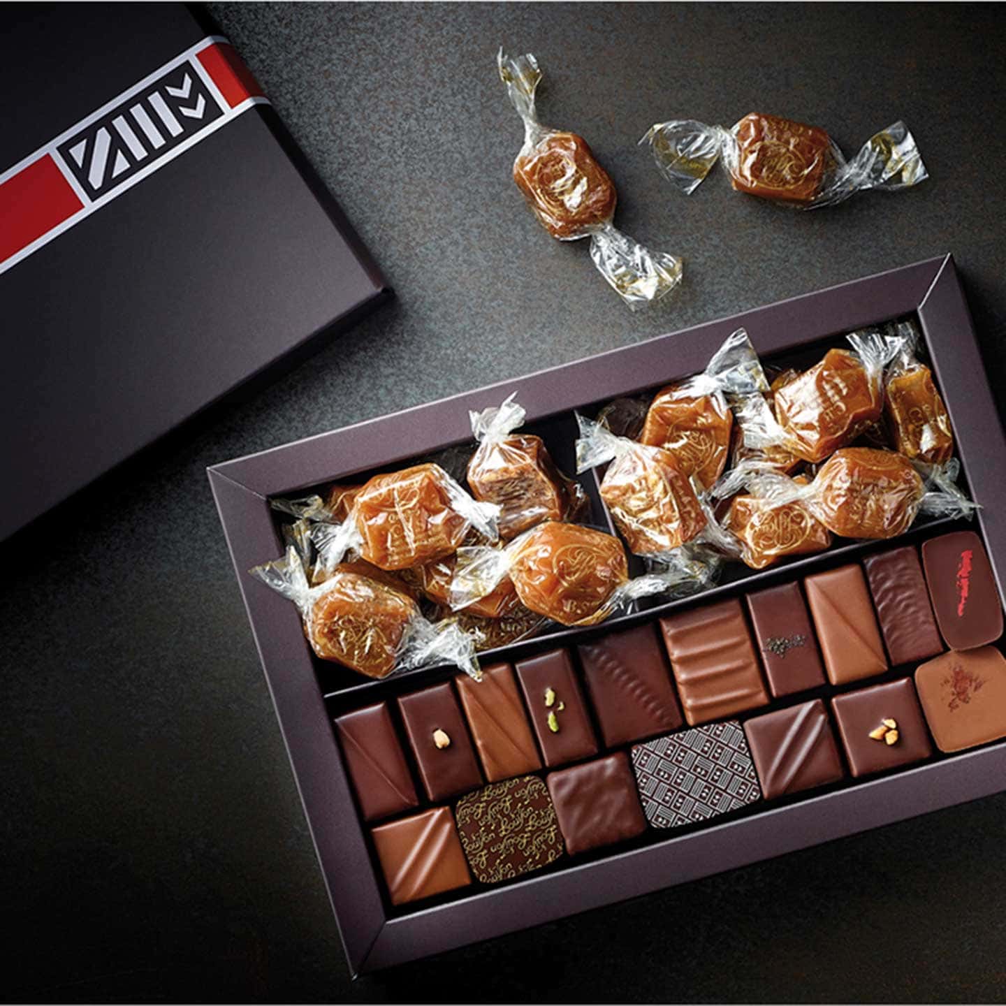 Caramels Beurre Salé CBS ® 1977 et Assortiment Chocolats Noir 280g