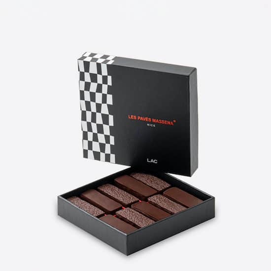 Pralinés Chocolat Noir Amandes Noisettes