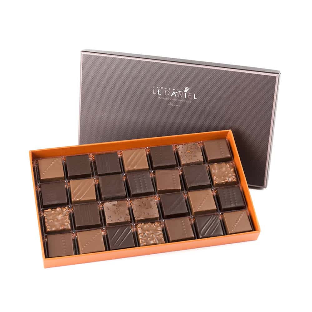 Assortiment Chocolats Pralinés Noir et Lait 280g - 28 pièces