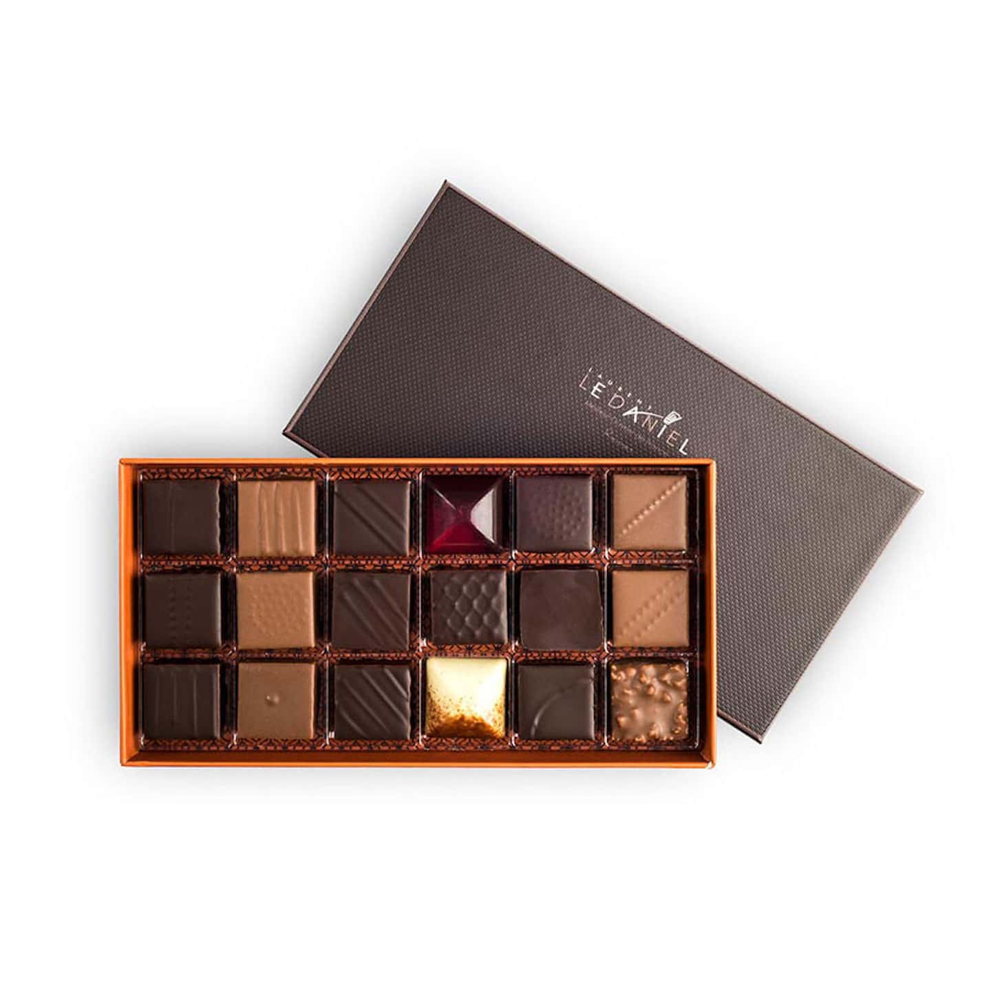 Assortiment Chocolats Pralinés Noir et Lait 140g - 18 pièces