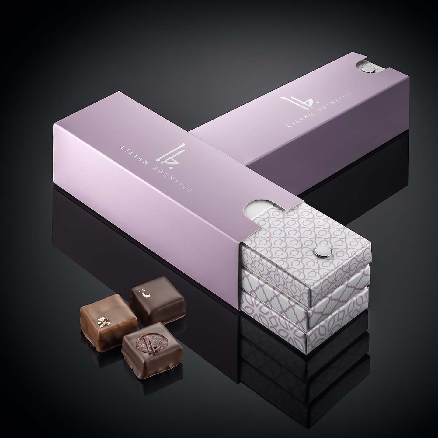 Assortiment Noir et Lait Fruits et Epices 120g - 15 pièces