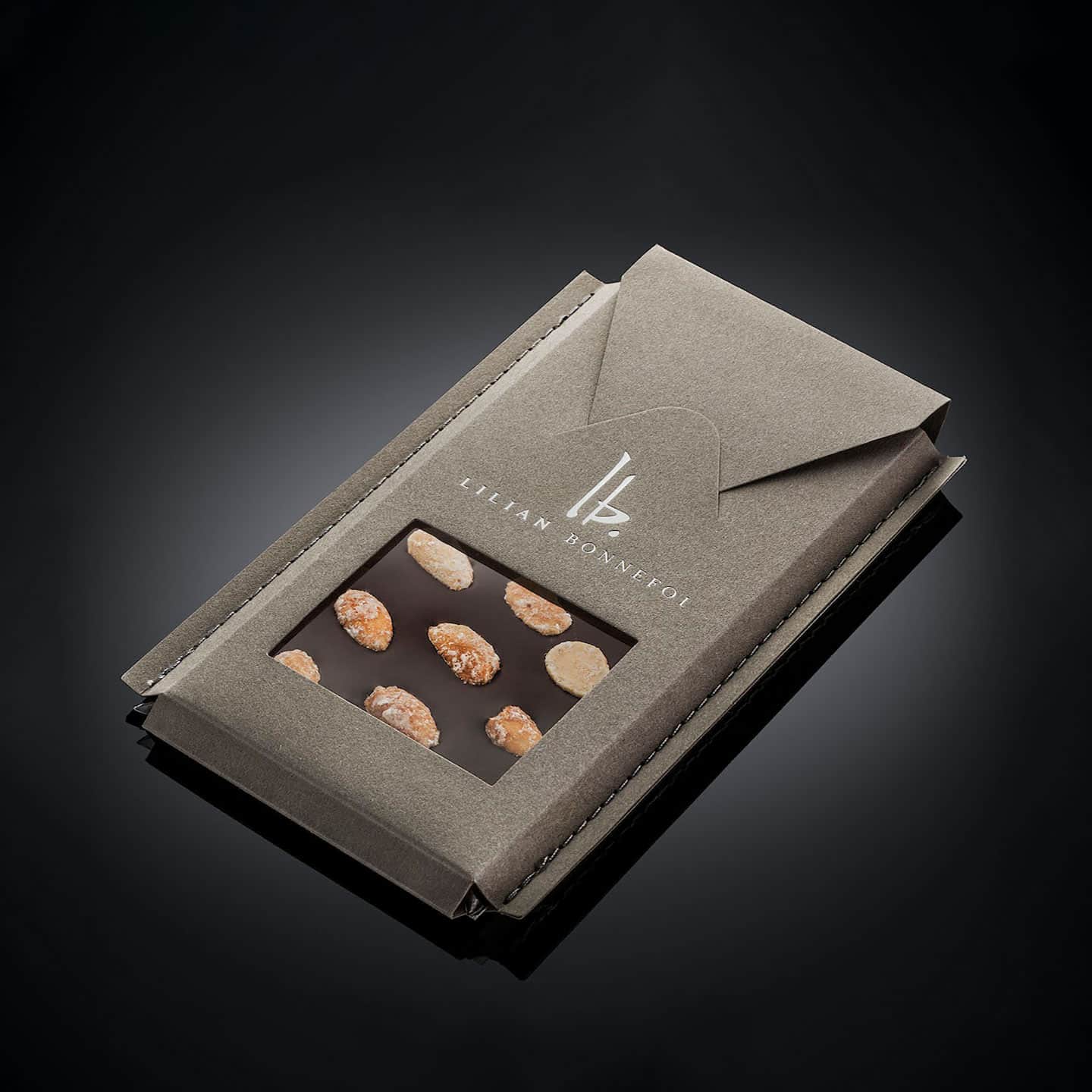 Tablette Chocolat Noir Amandes 62% 120g