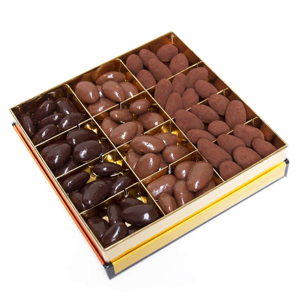 Amandes enrobées Chocolat Noir et Lait Coffret Rubicube 250g