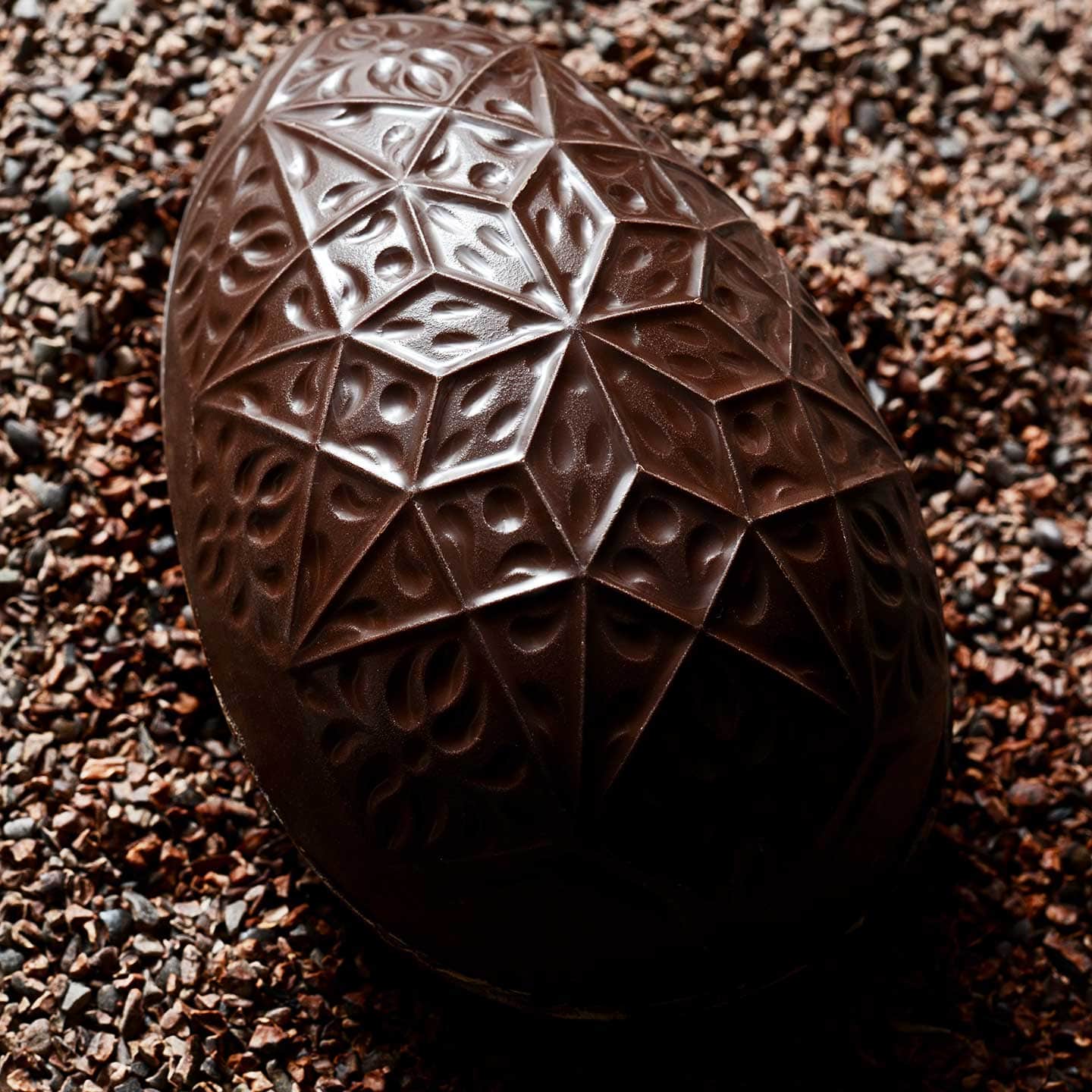 Oeuf Chocolat Noir Gianduja Pâques 230g