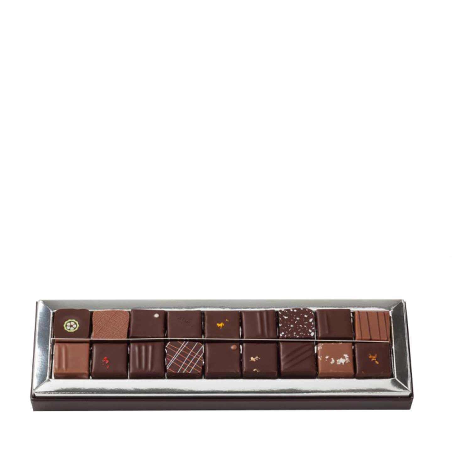 Assortiment Chocolats Pralinés Noir et Lait 145g - 18 pièces