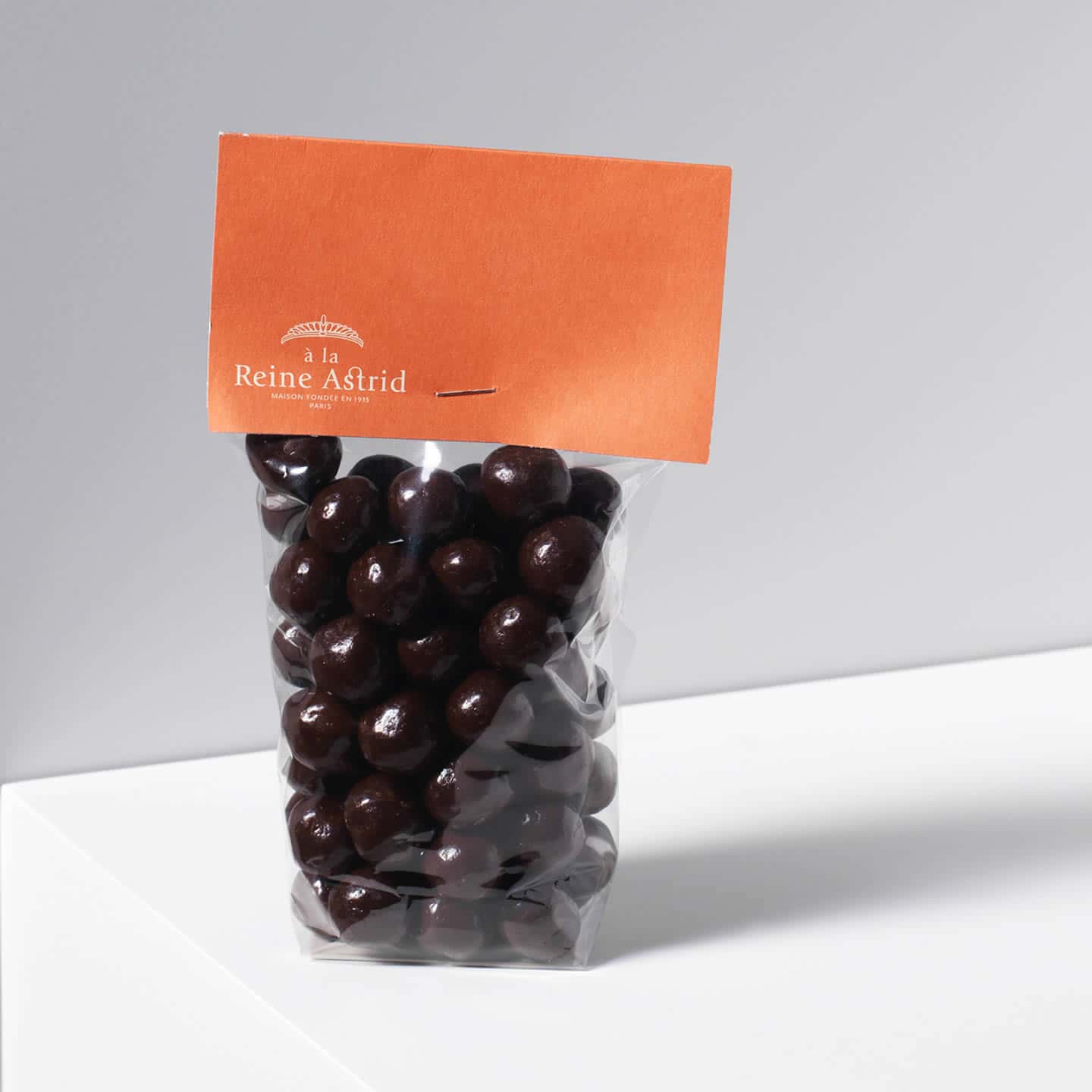 Noisettes enrobées Chocolat Noir 200g