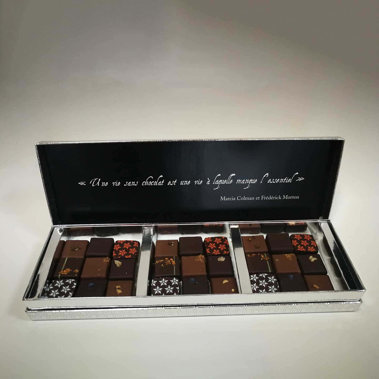 Assortiment Chocolats Noir et Lait Noël 370g - 27 pièces