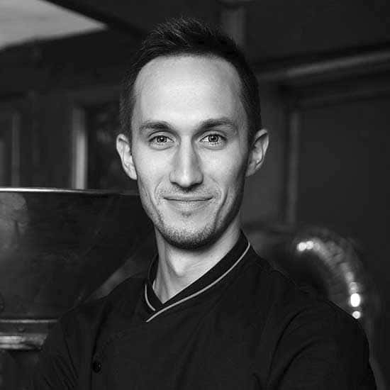 Portrait de Reine Astrid, maître Chocolatier Portrait de Reine Astrid, maître Chocolatier