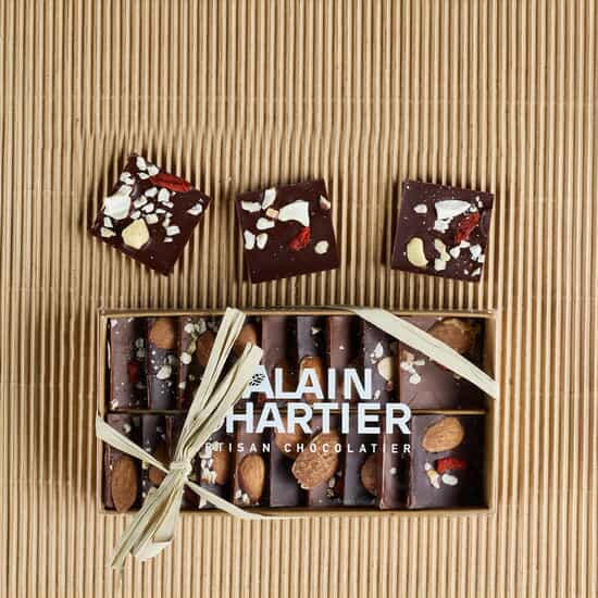 Alain Chartier Mendiants Chocolat Noir & Lait 100g Alain Chartier Mendiants Chocolat Noir & Lait 100g