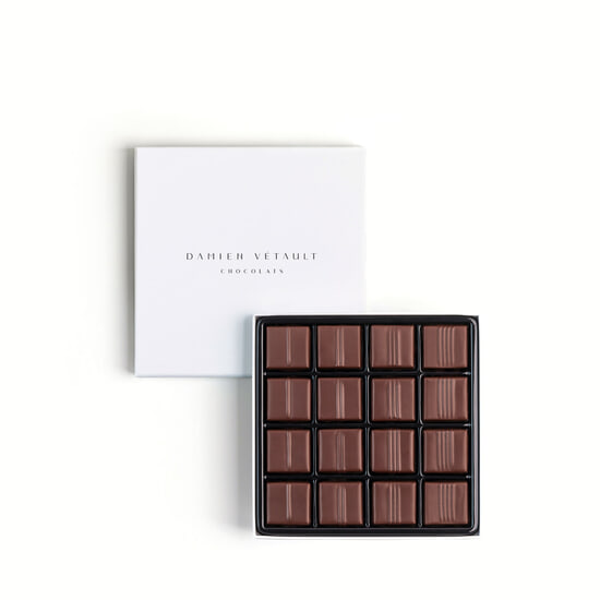 Damien Vétault Pralinen Selektion Dunkel Ganaches Noir Obscur 16 Pralinen Damien Vétault Pralinen Selektion Dunkel Ganaches Noir Obscur 16 Pralinen