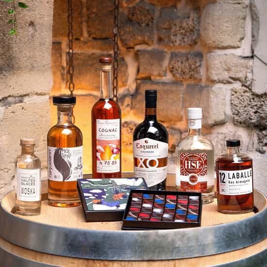 Pralinen Selektion Dunkel Spirituosen Résistance 36 Stück Pralinen Selektion Dunkel Spirituosen Résistance 36 Stück