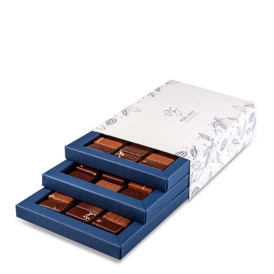Assortiment Chocolats Noir & Lait 81 Chocolats Assortiment Chocolats Noir & Lait 81 Chocolats
