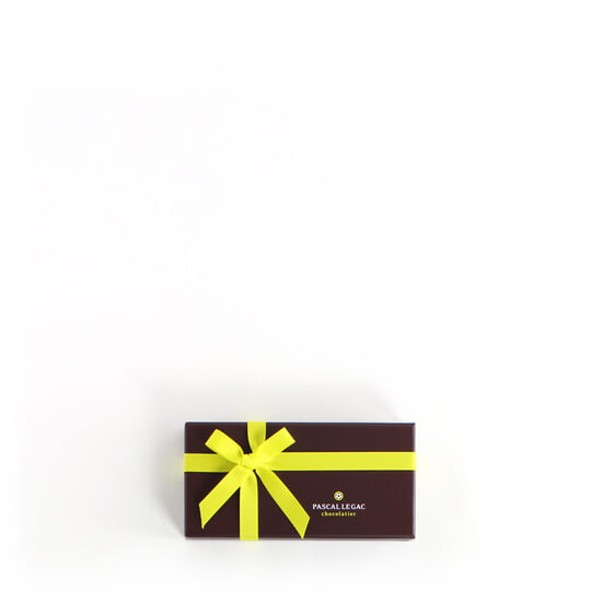 Pralinen Selektion Pralinés Dunkel & Milchschokolade 10 Stück Pralinen Selektion Pralinés Dunkel & Milchschokolade 10 Stück