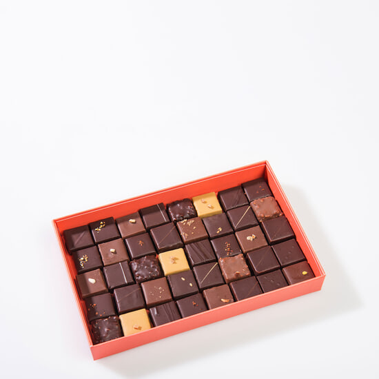 A La Reine Astrid Assortiment Chocolats Noir & Lait 40 chocolats - 255g A La Reine Astrid Assortiment Chocolats Noir & Lait 40 chocolats - 255g