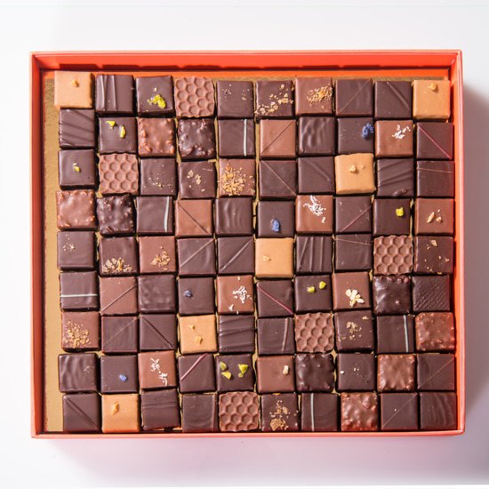 A La Reine Astrid Assortiment Chocolats Noir & Lait 90 chocolats - 660g A La Reine Astrid Assortiment Chocolats Noir & Lait 90 chocolats - 660g