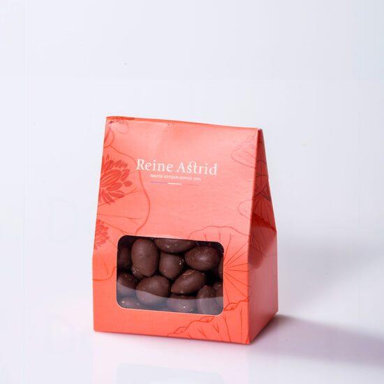 A La Reine Astrid Amandes Chocolat Lait 200g A La Reine Astrid Amandes Chocolat Lait 200g