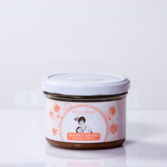 A La Reine Astrid Pâte à Tartiner Amandes Noisettes 180g A La Reine Astrid Pâte à Tartiner Amandes Noisettes 180g