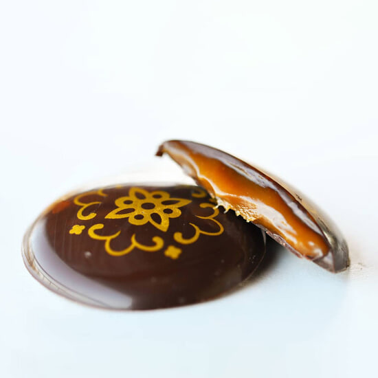 Palets Chocolat Noir & Lait Ganaches Safran & Piment Emaux Bressans 24 Palets Palets Chocolat Noir & Lait Ganaches Safran & Piment Emaux Bressans 24 Palets