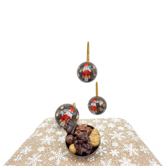 Yver Weihnachtskugel mit Füllung 50g Yver Weihnachtskugel mit Füllung 50g