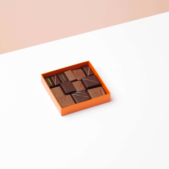 Yver Schokoladenmischung Dunkel & Milchschokolade Schachtel - 140g