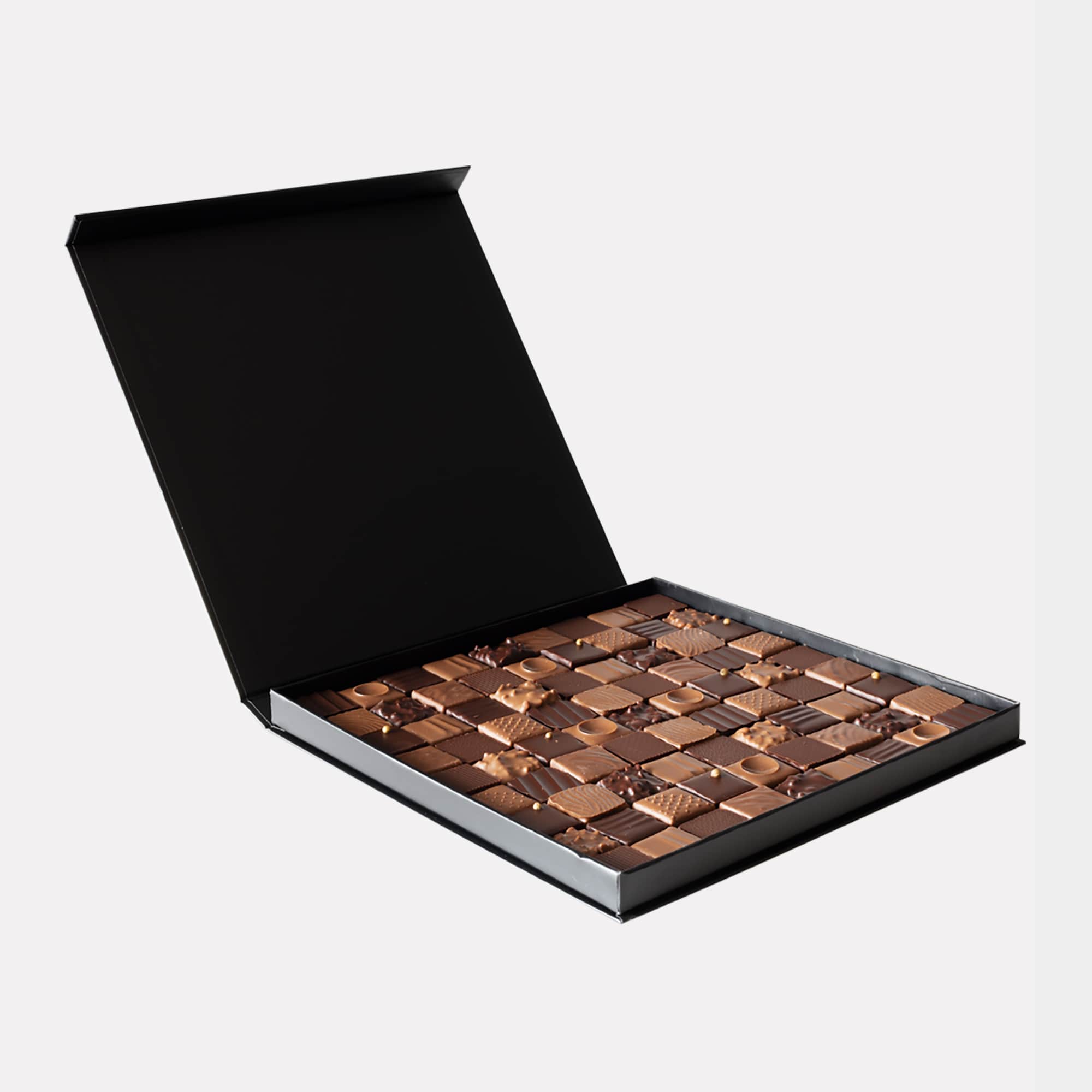 Assortiment Chocolats Pralinés Noir et Lait 450g - 81 pièces